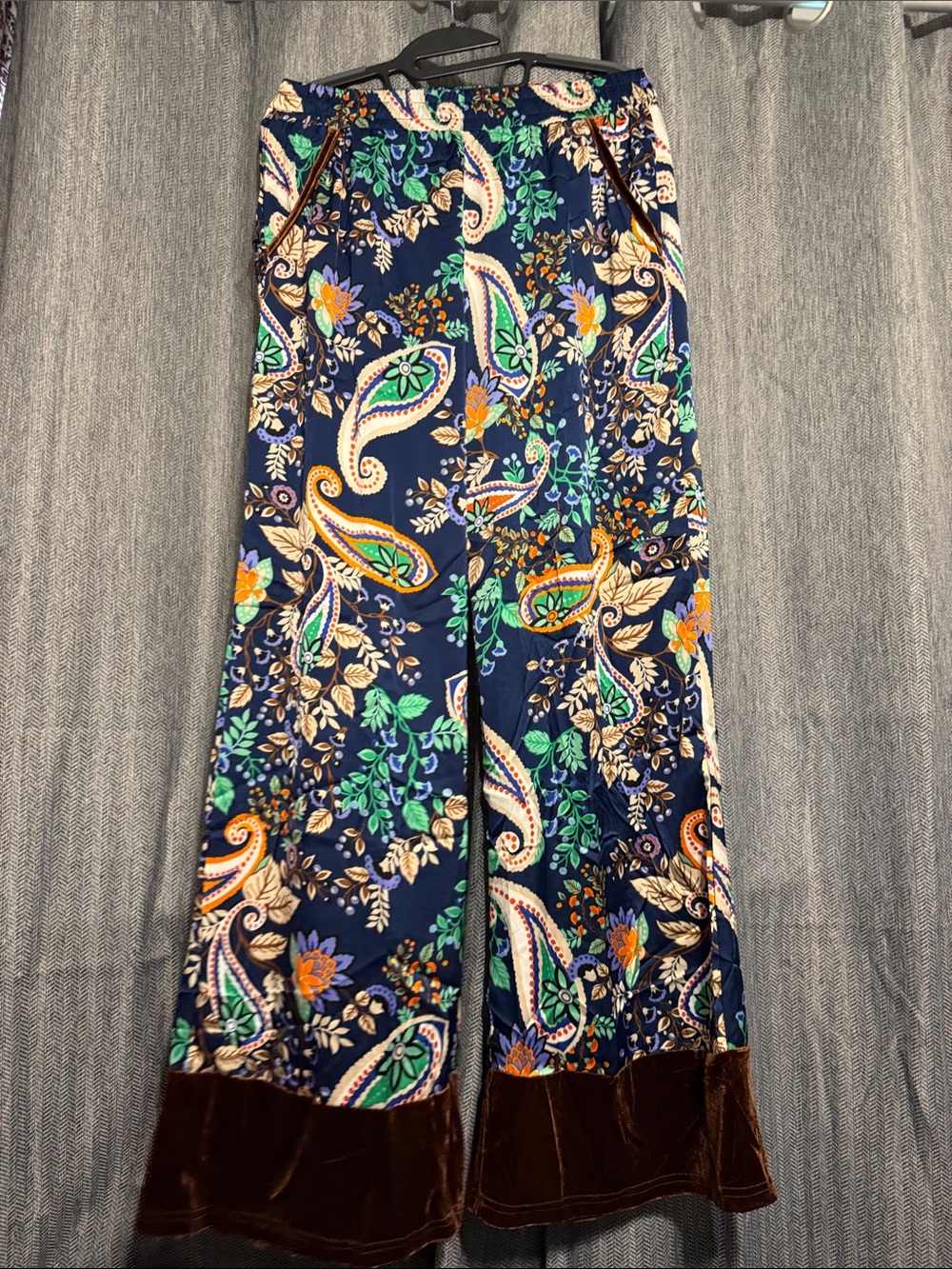 Brand new umgee pants size large